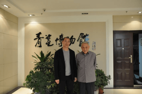 暫無內容